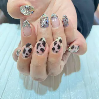 ネイル 脇坂 千晶のネイルデザイン