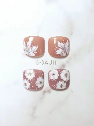 ネイル B-BAUM  nailsalon のネイルデザイン
