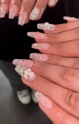 ネイル 井上春菜/長さだし パラジェルフィルインのネイルデザイン