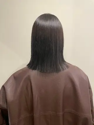 ミディアム カラー 渋谷 留菜のヘアスタイル