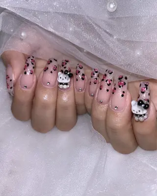 ネイル ToliyDeliy akemiのネイルデザイン