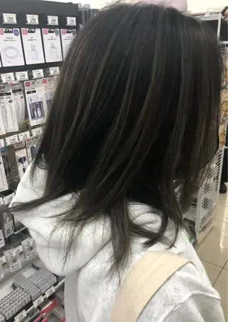 ミディアム La fith 店長 城谷颯人のヘアスタイル