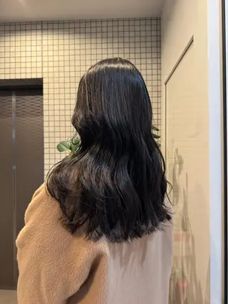 セミロング 透明感カラー🪡🤍 nanao🤍🪡のヘアスタイル