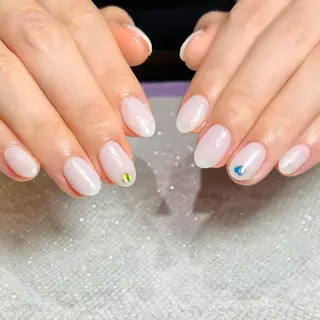 ネイル Mizuliネイル 眉毛メイクのサロンのネイルデザイン