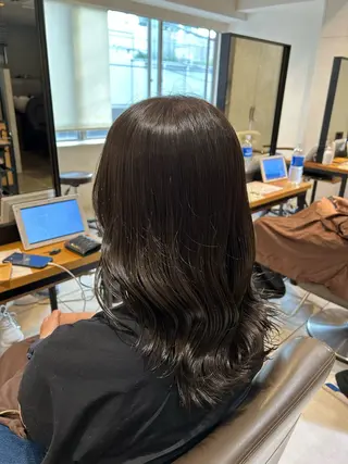セミロング Francesca所属・ナチュラルカラー/ Ⓜ️めぐみのヘアスタイル