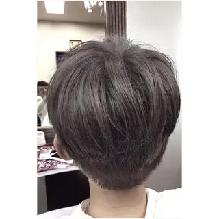 ショート カラー パーソナルカラー診断 できます　木曽　主博のヘアスタイル