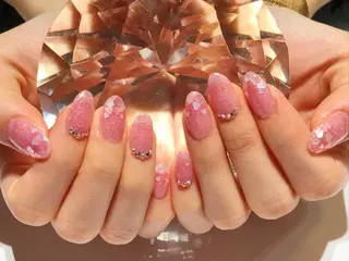 ネイル YUN 💅のネイルデザイン