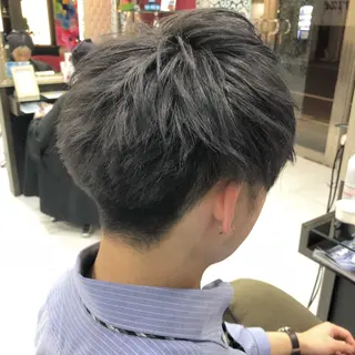 ショート カラー メンズ トップスタイリスト 小澤純一のヘアスタイル