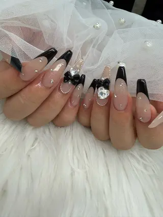 ネイル SHION  のネイルデザイン