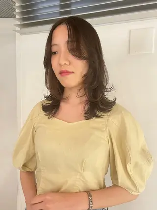 セミロング カラー chiharu ボブ/レイヤーのヘアスタイル