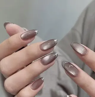 ネイル Roger 舞のネイルデザイン