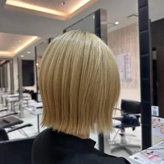 ミディアム 平石 花音のヘアスタイル