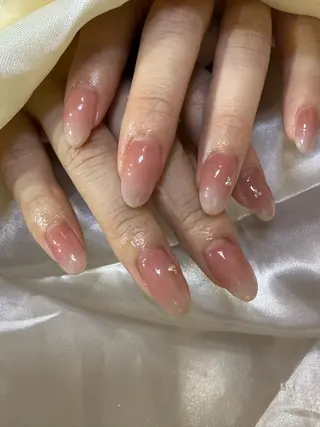 ネイル さゆりネイル&ビューティーサロン所属・古屋 早友里のネイルデザイン