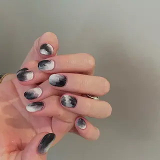 ネイル SALON VILLAGE AOYAMA 2nd.所属・NAKAMURA HARUKAのネイルデザイン