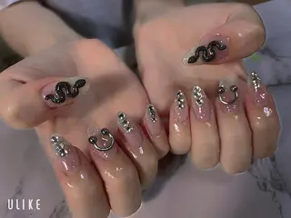 ネイル 高草木 桃香のネイルデザイン