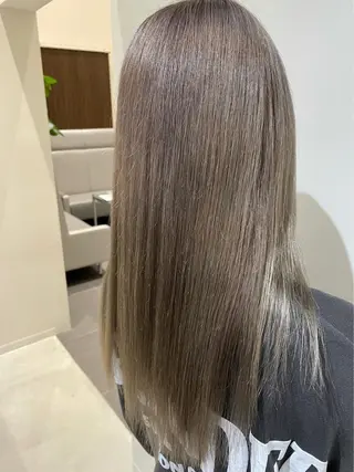 ロング カラー Seen.所属・吉野 智行のヘアスタイル