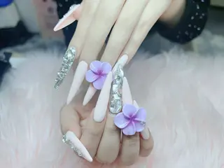 ネイル 💜MIYA nail川崎店のネイルデザイン