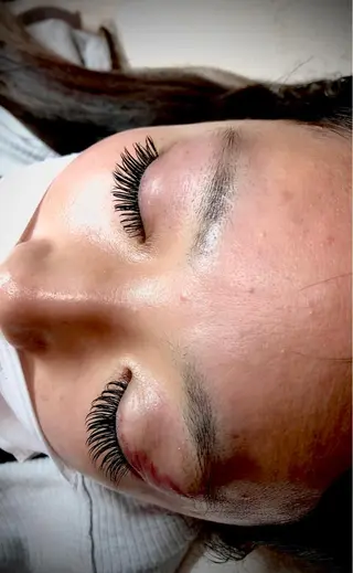 マツエク・マツパ ジョリア西大寺店 スタッフのマツエク・マツパデザイン