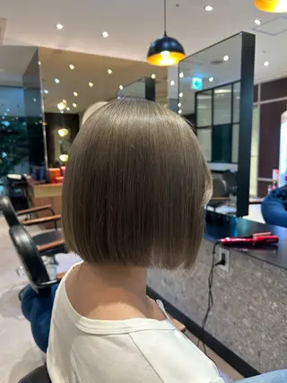 ショート カラー 縮毛矯正/カット/ 韓国ヘア/蛯原🍤のヘアスタイル