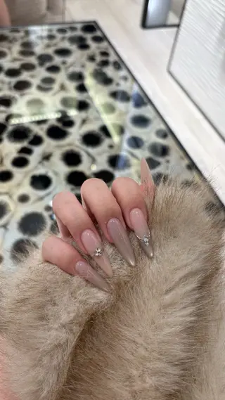 ネイル 髙橋 詩季のネイルデザイン