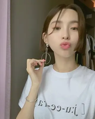 カラー 莉乃/縮毛矯正/髪質 改善/艶カラーのヘアスタイル