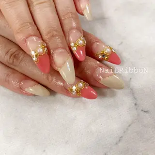 ネイル ネイルリボン 伊藤のネイルデザイン