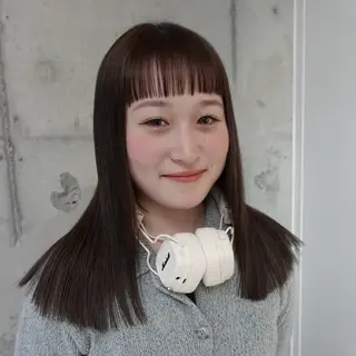 セミロング カラー ヘアアレンジ 🌐サトウ リョウ🌐のヘアスタイル