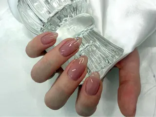 ネイル Nail salon s.k.所属・Nailist. emiのネイルデザイン