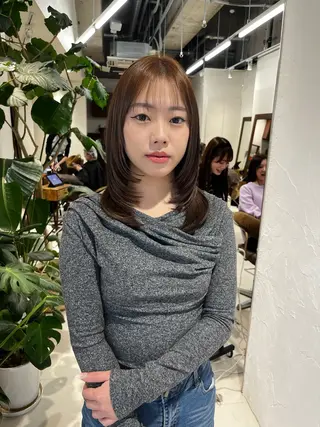 ミディアム カラー レイヤーカット/ カラー/ko-noのヘアスタイル