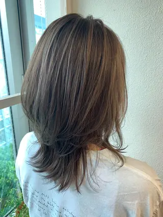 ミディアム Bauhaus hair所属・バウハウス ヘアのヘアスタイル