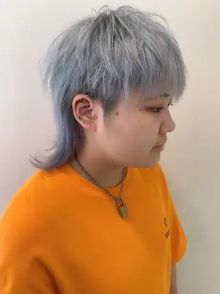 ショート カラー ハイトーン/ウルフ /小澤凌祐🦕のヘアスタイル