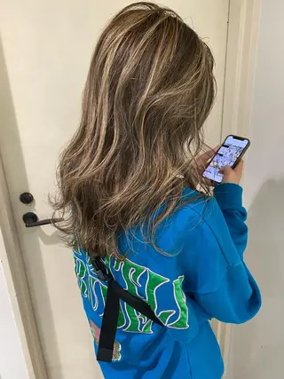 ロング カラー 髪質改善、パーマ◎ TSUBASAのヘアスタイル