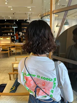 ミディアム パーマ ㅤㅤㅤㅤㅤㅤㅤㅤㅤㅤ 彩衣のヘアスタイル