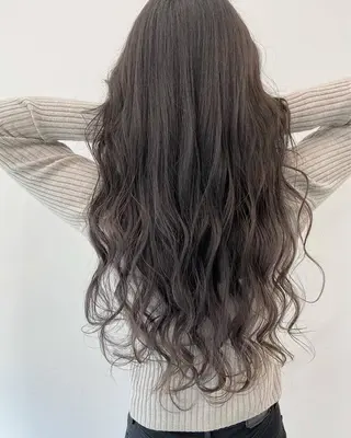 ロング カラー 🎀艶ブリーチカラー 🎀Fan.🎀秋山のヘアスタイル