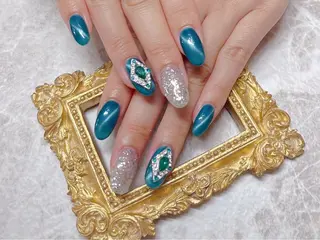 ネイル マジックミラー所属・マジック ミラーのネイルデザイン
