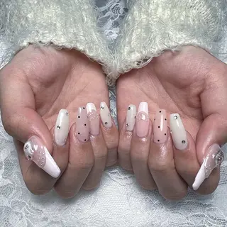 ネイル miku 🦋nailのネイルデザイン