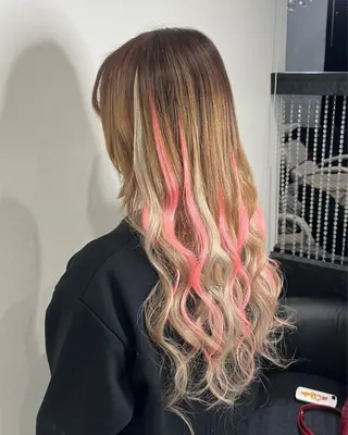 ロング YUDU🍊 germe/ジェルムのヘアスタイル