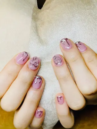 ネイル ECLAT エクラ所属・寺山 千鶴のネイルデザイン