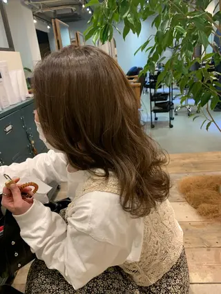 ロング カラー ブリーチなしカラー 🌿‬脇黒丸 彩のヘアスタイル