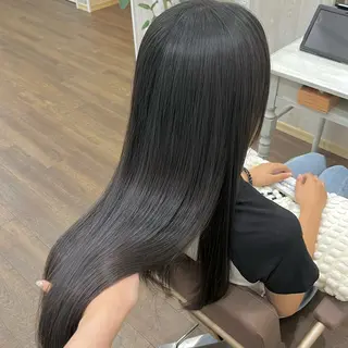 ロング Nuku.所属・SUZUKI ITSUKIのヘアスタイル