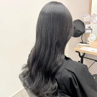 ロング カラー 色白に見える暗髪 梅田・増田のヘアスタイル