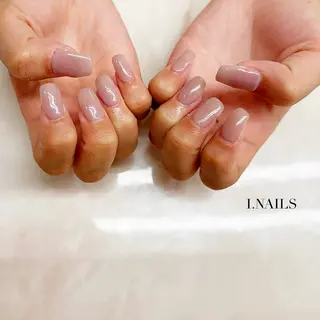 ネイル アイネイルズ所属・早川 梓のネイルデザイン