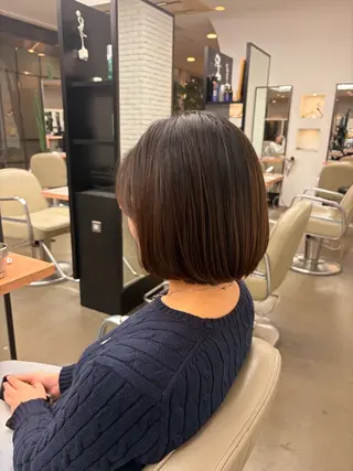 ショート DIFINOaoyama所属・🎧ayaka/ボブ /透明感カラー🩵のヘアスタイル