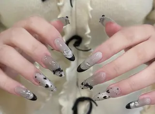 ネイル Pure&Rich Nailのネイルデザイン