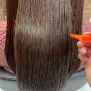 セミロング N°　jillva 腰山 菜々美のヘアスタイル