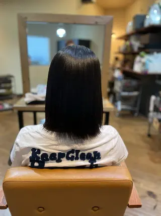 ミディアム HYGGE by hair 【ﾋｭｯｹﾞﾊﾞｲﾍｱ】所属・縮毛矯正× 髪質改善  | 藤田のヘアスタイル