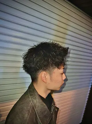 ショート パーマ メンズ バーバーショップ新宿店所属・大久保 竣太のヘアスタイル