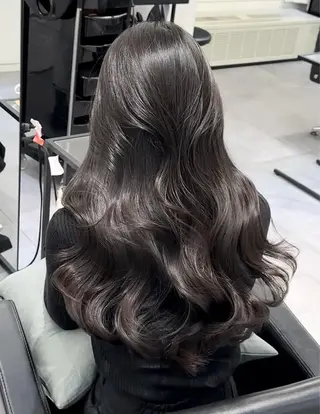 ロング カラー AHNKISM所属・髪質改善/艶カラー HANAのヘアスタイル