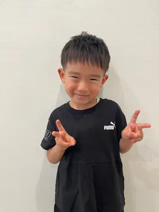 ショート メンズ キッズ ファミリーヘアサロンPEACE所属・高橋 かなのヘアスタイル