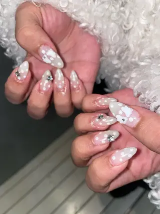 ネイル GO TODAY シェアサロン 渋谷Amiu店所属・渋谷ネイル🎀 y2k/海外ネイルのネイルデザイン